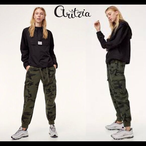 ARITZIA TNA Twin Falls camo cargo jogger pants size XS - Picture 1 of 15